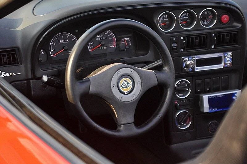 1997 Lotus Elan - Image 8 of 9