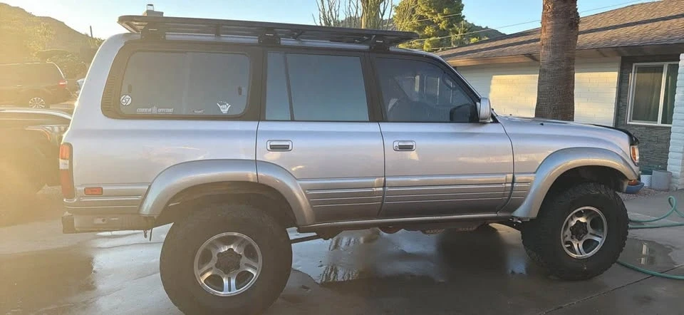 1997 Lexus LX 1st Gen - Image 7 of 8