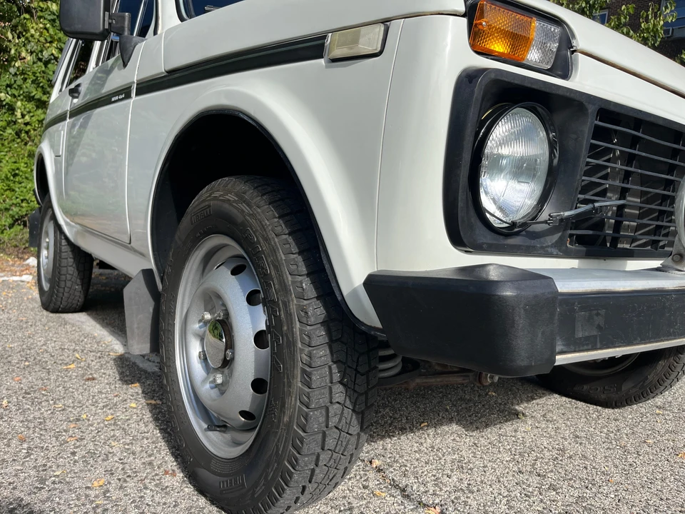 1997 Lada - Image 17 of 31