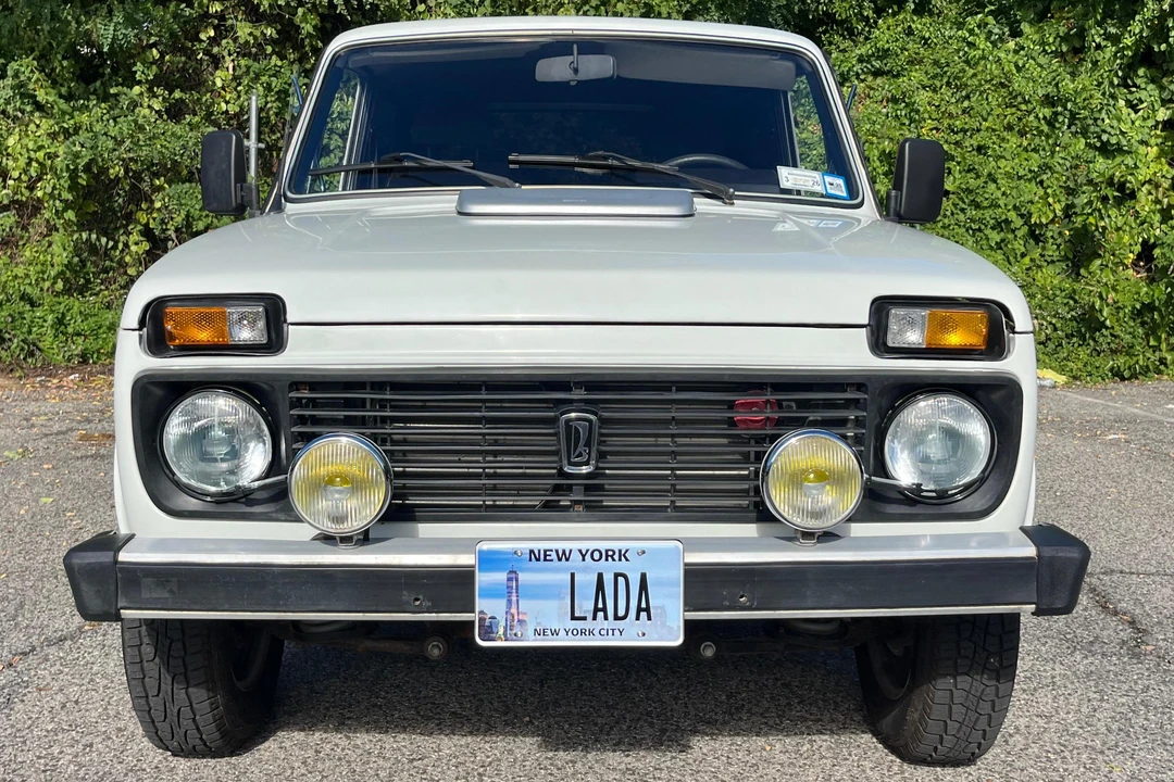 1997 Lada - Image 2 of 31
