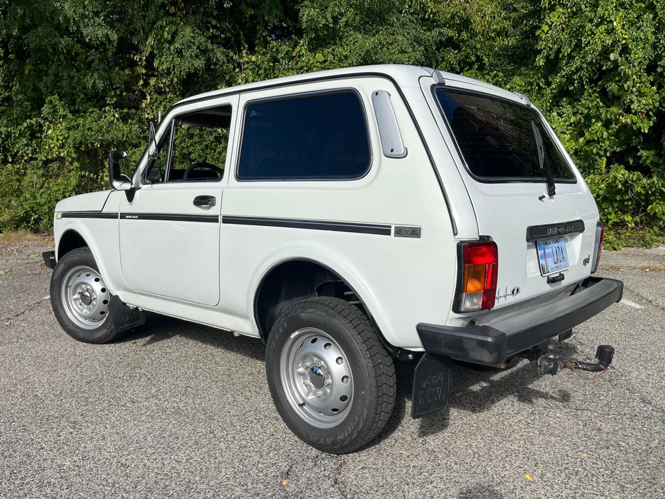 1997 Lada - Image 9 of 31