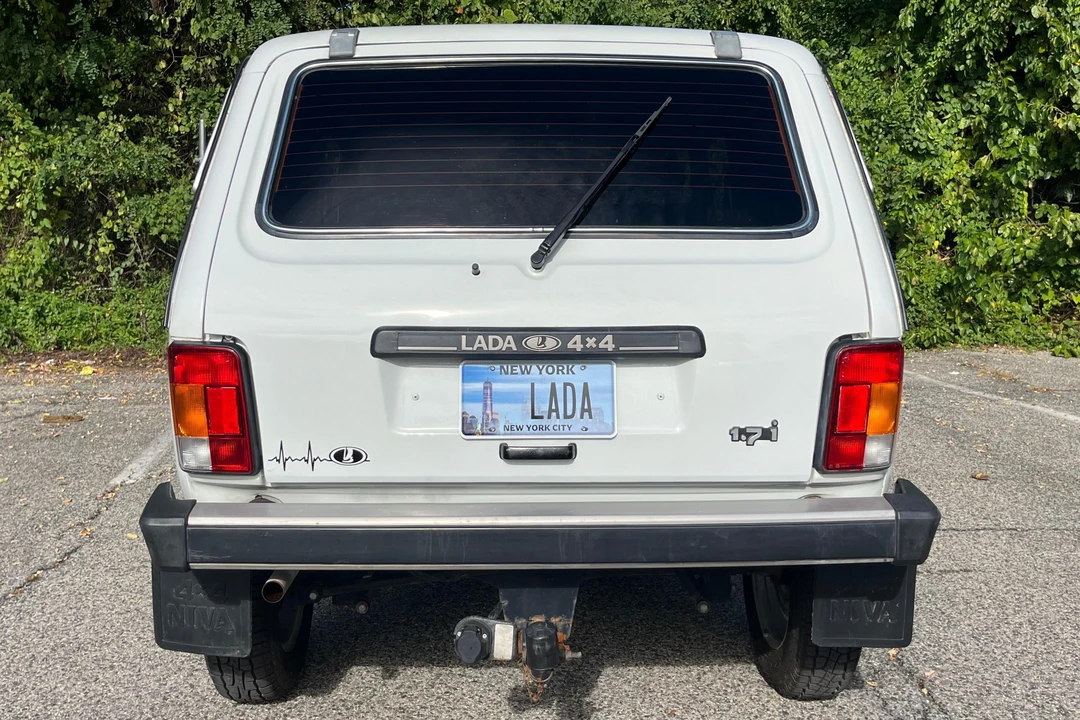 1997 Lada - Image 5 of 31