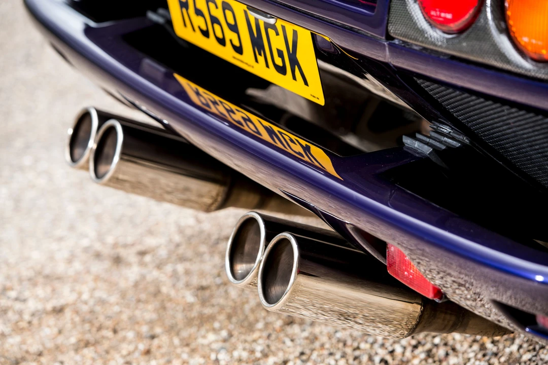 1997 Lamborghini Diablo SV - Image 20 of 31