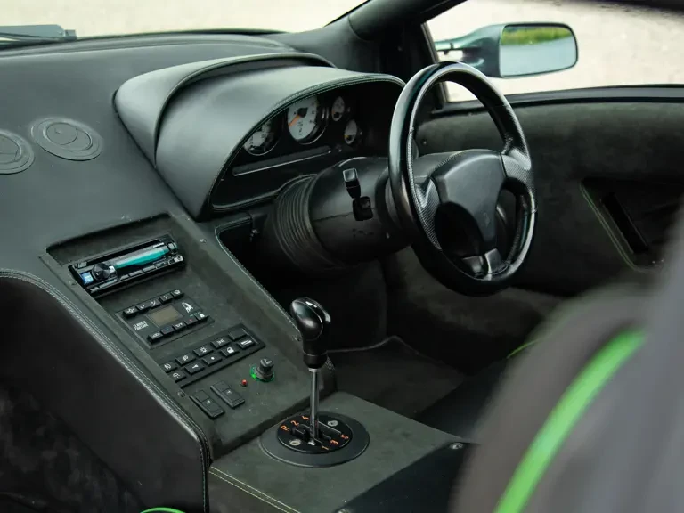 1997 Lamborghini Diablo SV - Image 19 of 31