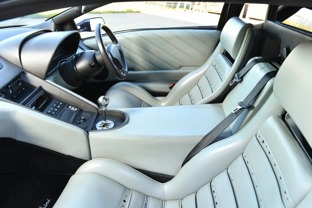 1997 Lamborghini Diablo VT - Image 23 of 31
