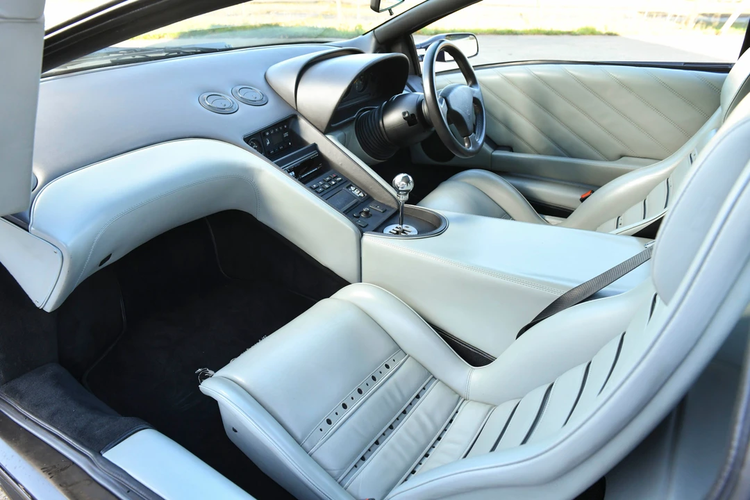 1997 Lamborghini Diablo VT - Image 20 of 31