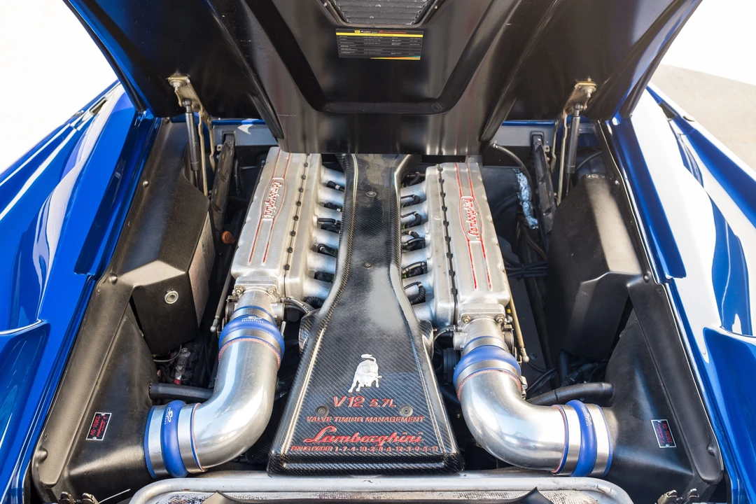1997 Lamborghini Diablo VT - Image 10 of 31