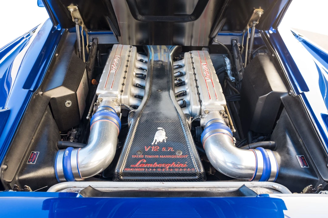 1997 Lamborghini Diablo VT - Image 11 of 31