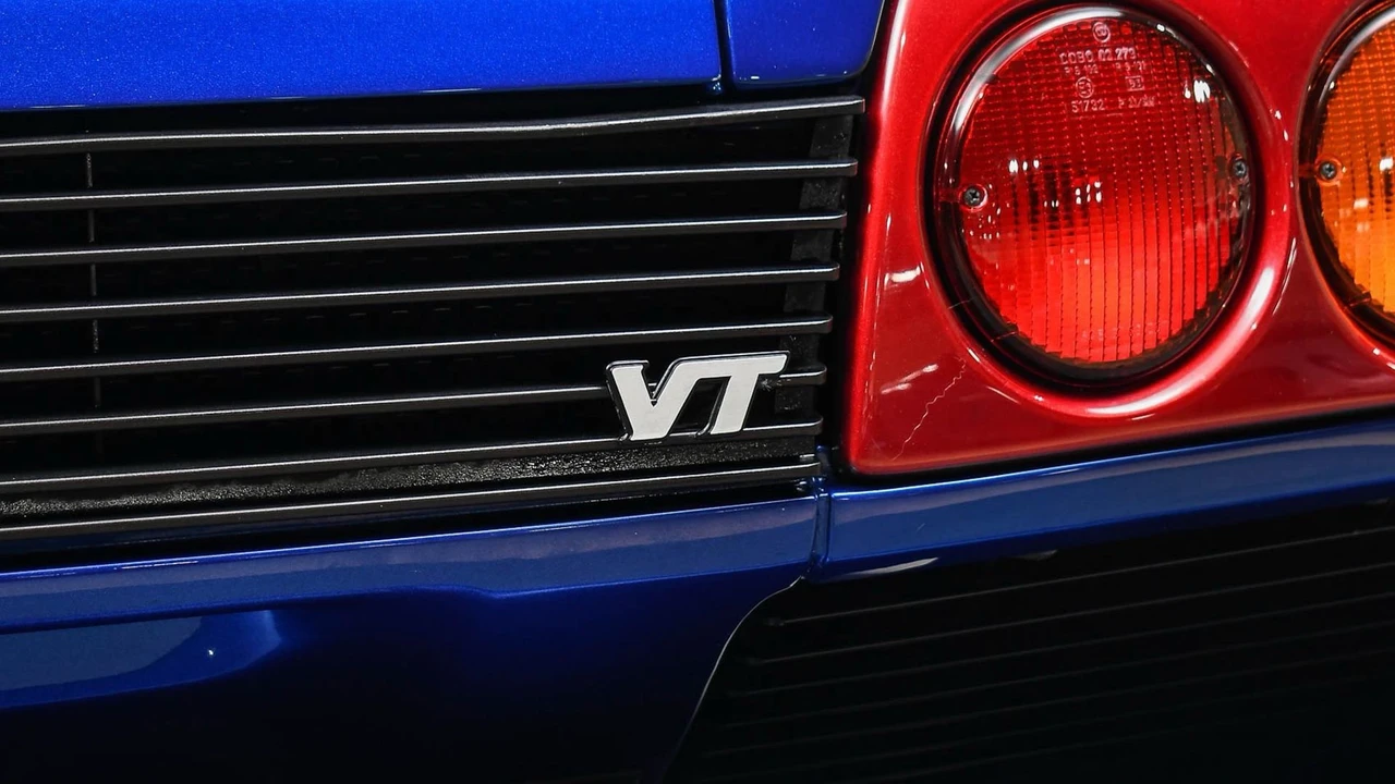 1997 Lamborghini Diablo VT - Image 9 of 31