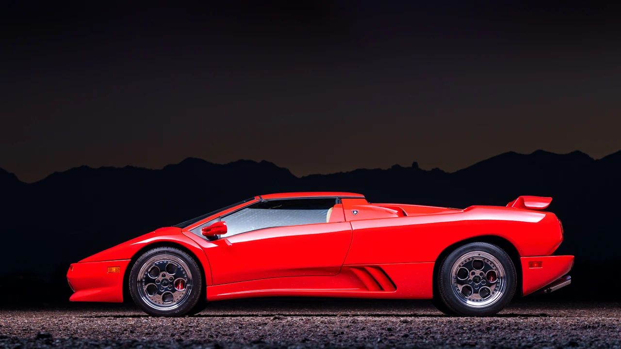 1997 Lamborghini Diablo VT - Image 17 of 31