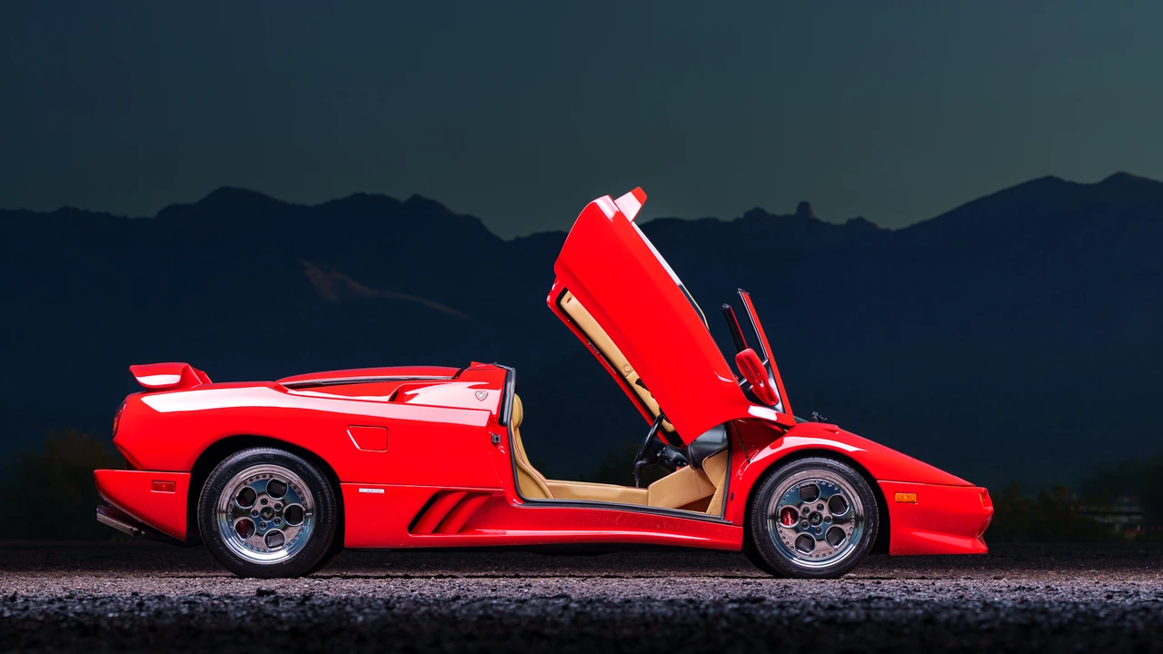 1997 Lamborghini Diablo VT - Image 21 of 31