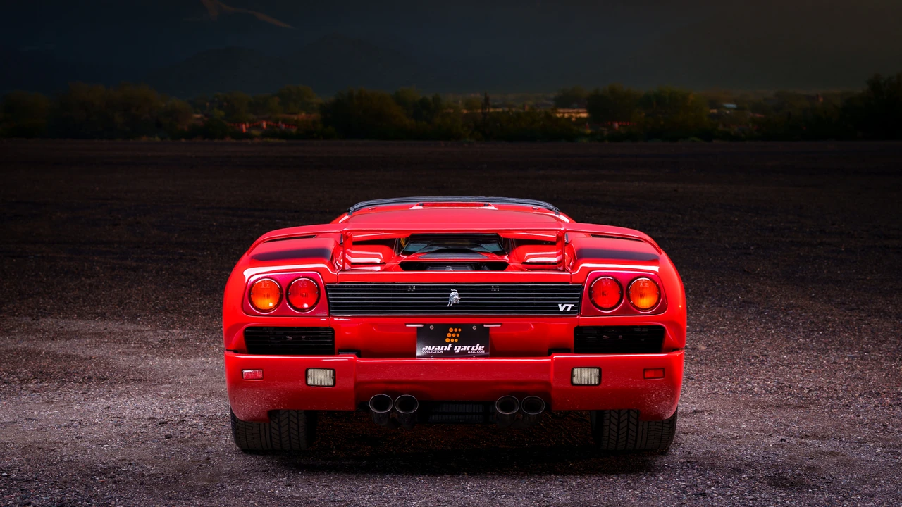 1997 Lamborghini Diablo VT - Image 28 of 31