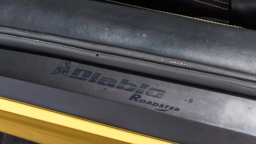 1997 Lamborghini Diablo VT - Image 19 of 20