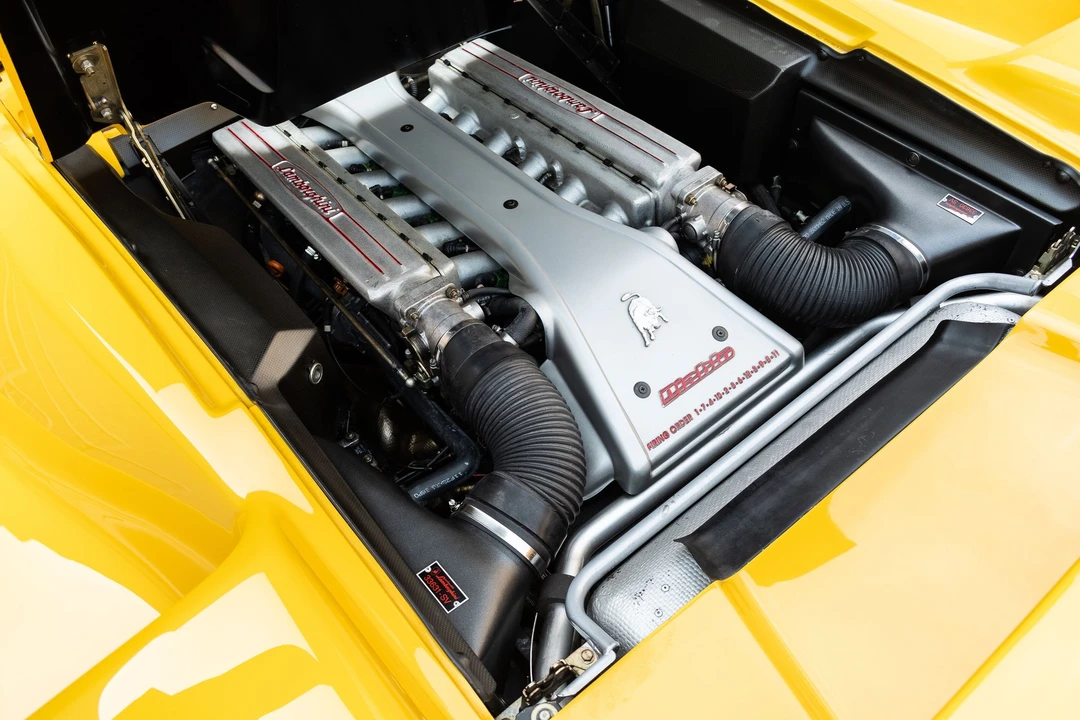 1997 Lamborghini Diablo VT - Image 3 of 31