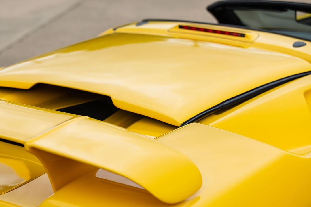 1997 Lamborghini Diablo VT - Image 2 of 31