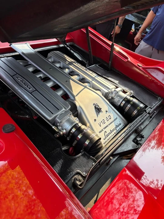 1997 Lamborghini Diablo VT - Image 16 of 18