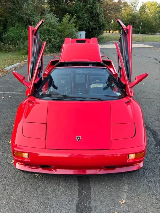 1997 Lamborghini Diablo VT - Image 4 of 19