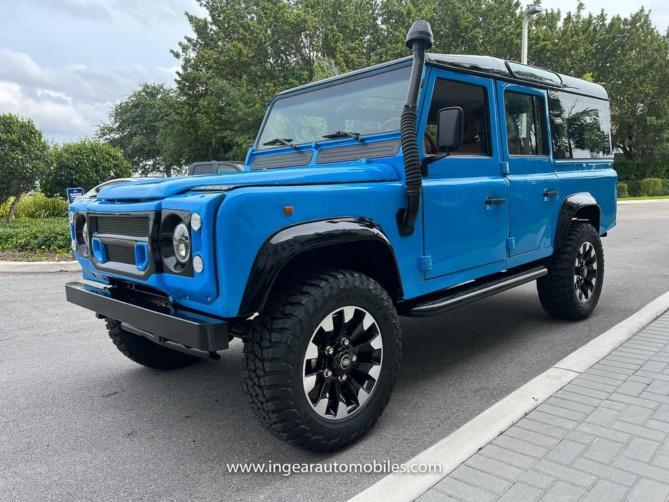 1997 Land Rover Defender 110 - Image 9 of 21