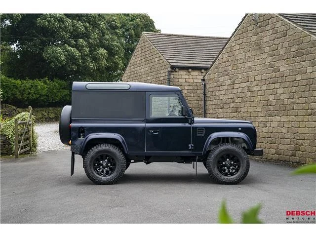 1997 Land Rover Defender 90 - Image 6 of 21
