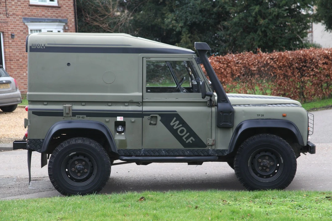 1997 Land Rover Defender 90 - Image 11 of 30
