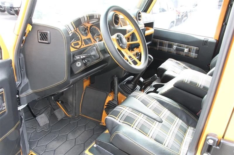 1997 Land Rover Defender 110 - Image 18 of 20