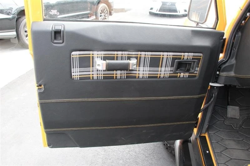 1997 Land Rover Defender 110 - Image 20 of 20