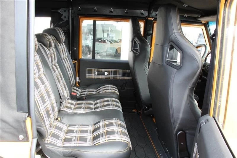 1997 Land Rover Defender 110 - Image 14 of 20
