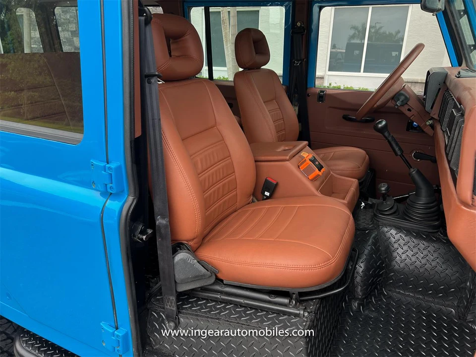 1997 Land Rover Defender - Image 6 of 31