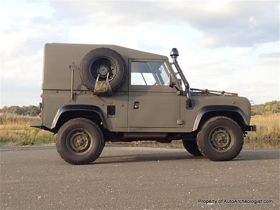 1997 Land Rover Defender - Image 2 of 24