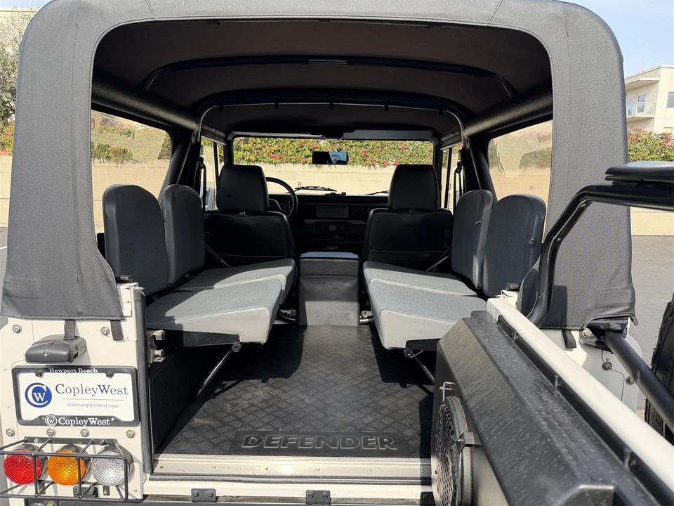 1997 Land Rover Defender - Image 11 of 17