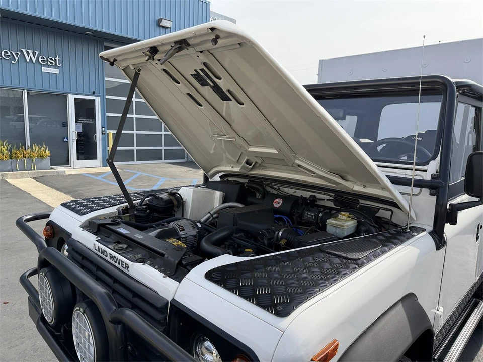 1997 Land Rover Defender - Image 14 of 17