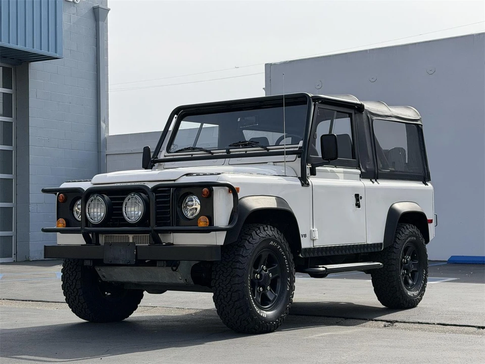 1997 Land Rover Defender - Image 2 of 17
