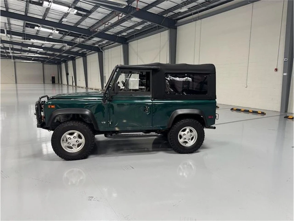 1997 Land Rover Defender - Image 2 of 16