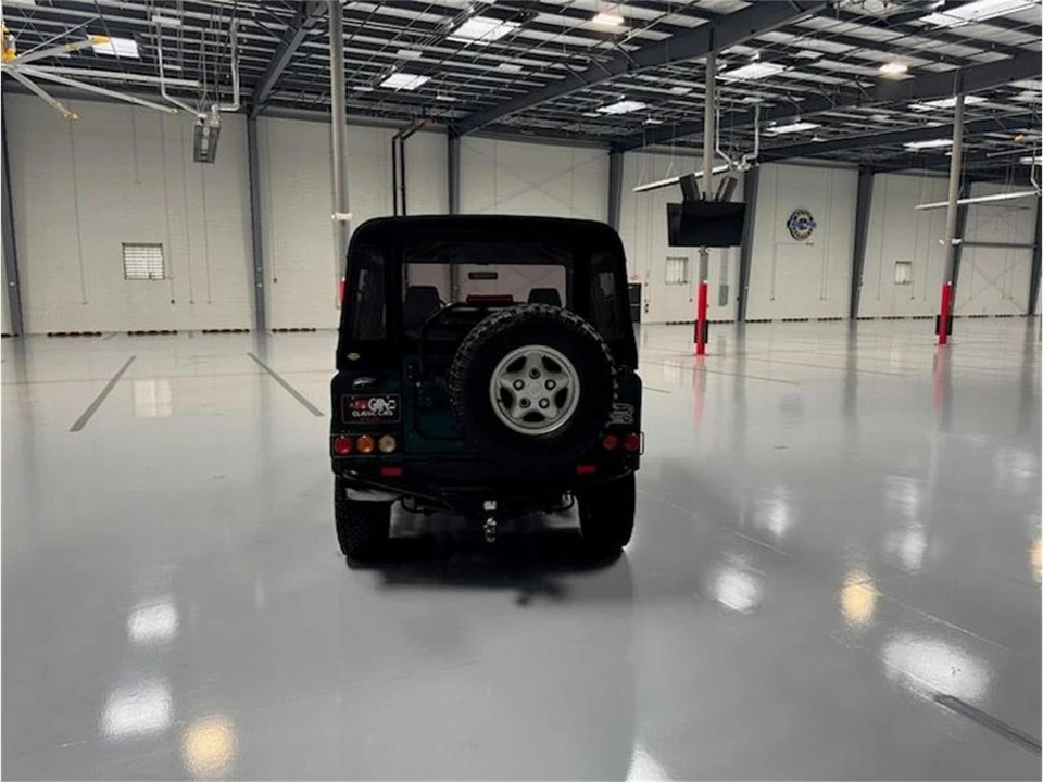 1997 Land Rover Defender - Image 6 of 17