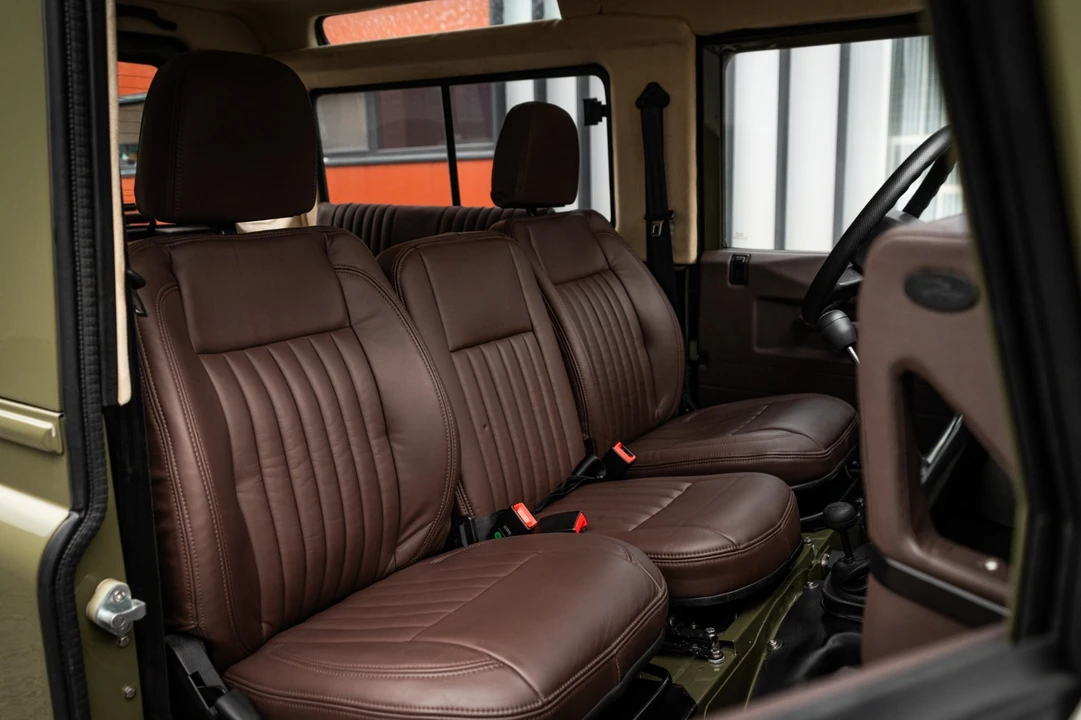 1997 Land Rover Defender - Image 16 of 31