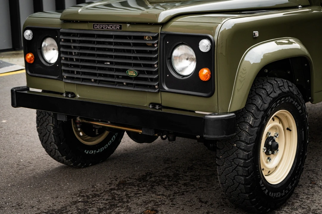 1997 Land Rover Defender - Image 12 of 31