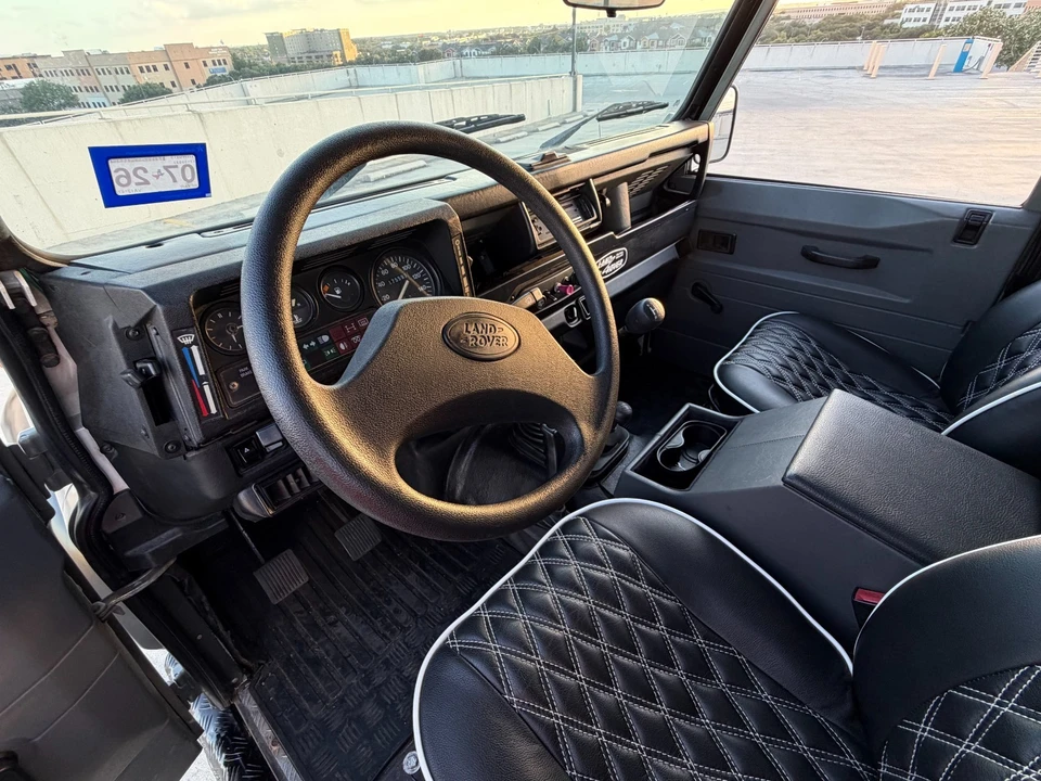 1997 Land Rover Defender - Image 15 of 31