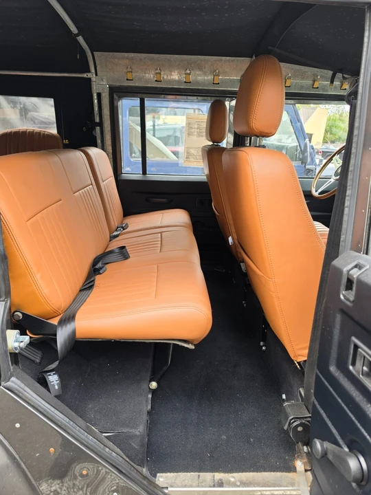 1997 Land Rover Defender - Image 11 of 19