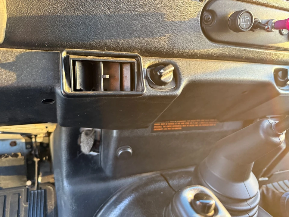 1997 Land Rover Defender - Image 30 of 31
