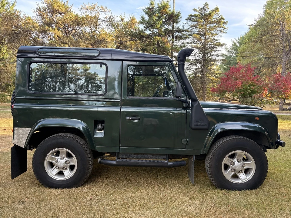 1997 Land Rover Defender - Image 9 of 21