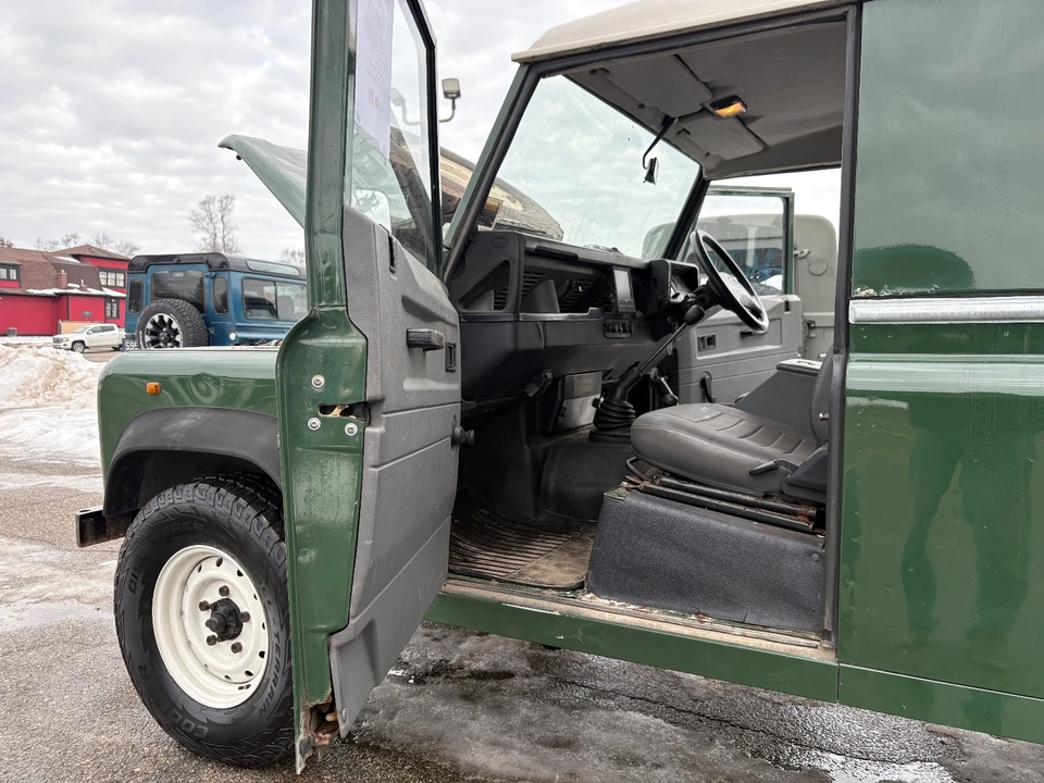 1997 Land Rover Defender - Image 14 of 21