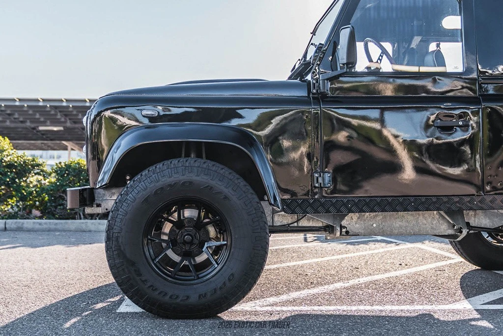 1997 Land Rover Defender 90 - Image 4 of 12