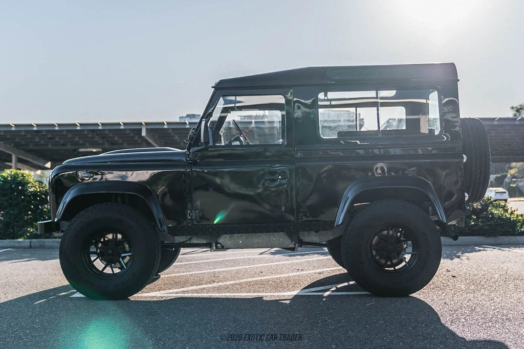 1997 Land Rover Defender 90 - Image 3 of 12