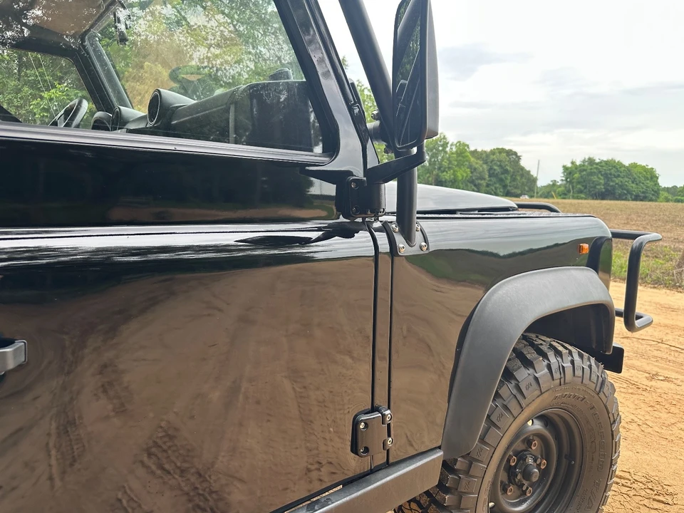 1997 Land Rover Defender - Image 12 of 21