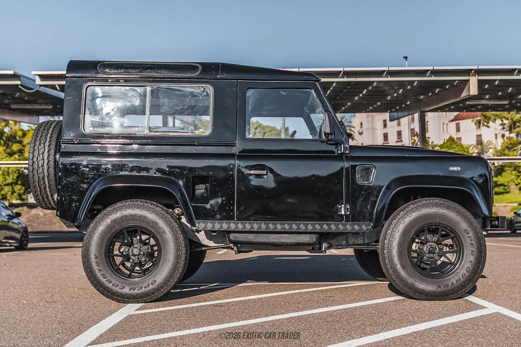 1997 Land Rover Defender 90 - Image 9 of 12