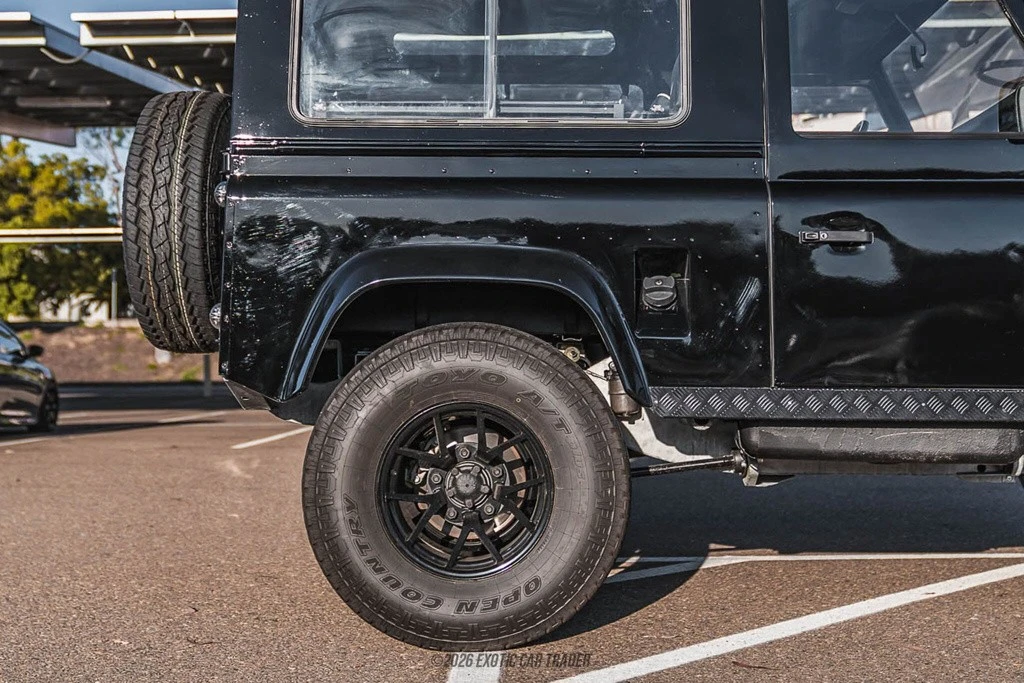 1997 Land Rover Defender 90 - Image 10 of 12