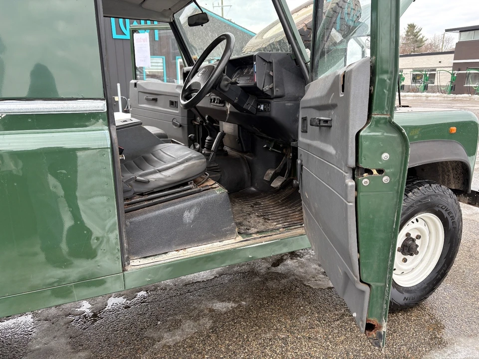 1997 Land Rover Defender - Image 15 of 21