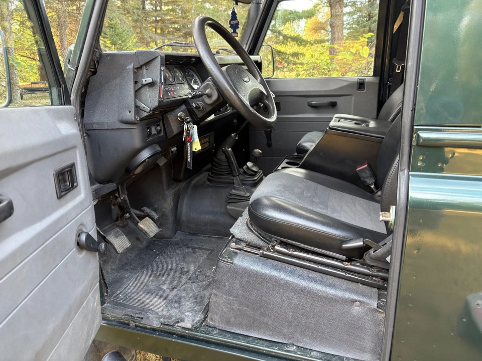 1997 Land Rover Defender - Image 14 of 21
