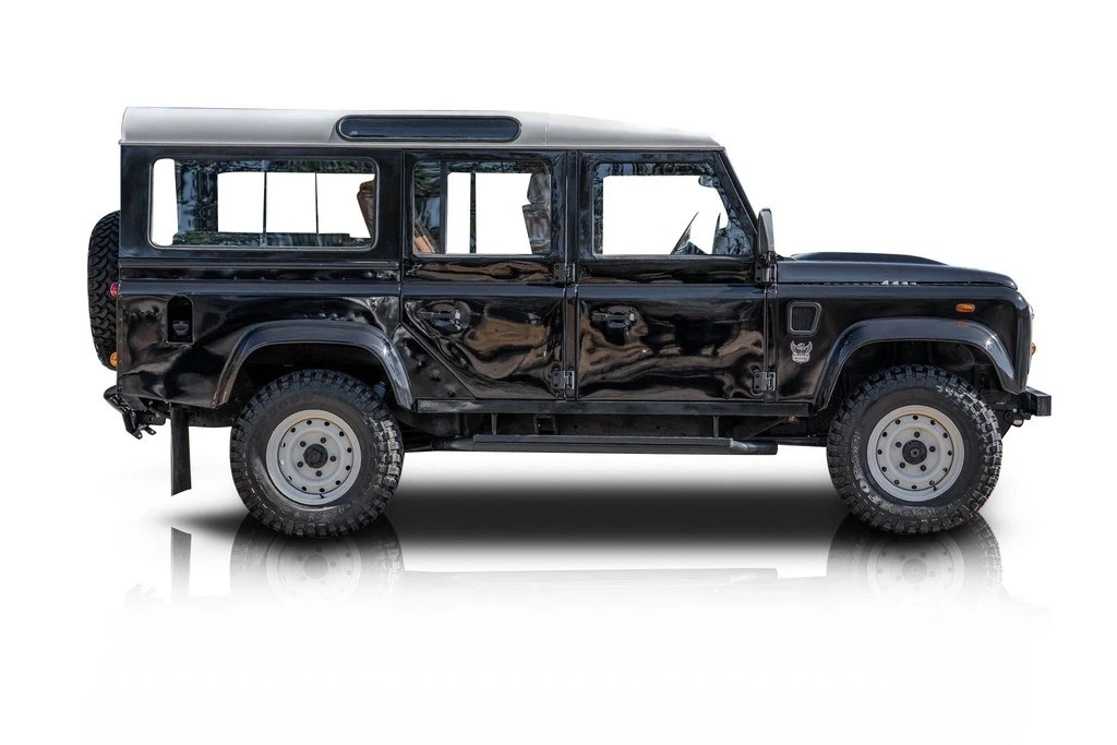 1997 Land Rover Defender 110 - Image 2 of 12