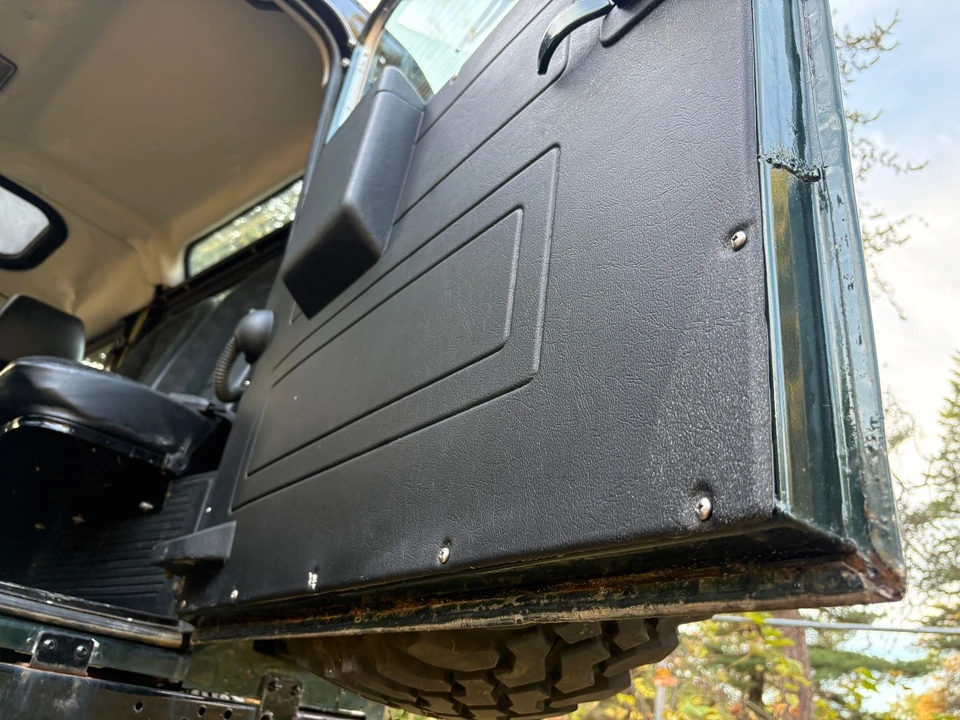 1997 Land Rover Defender - Image 13 of 21